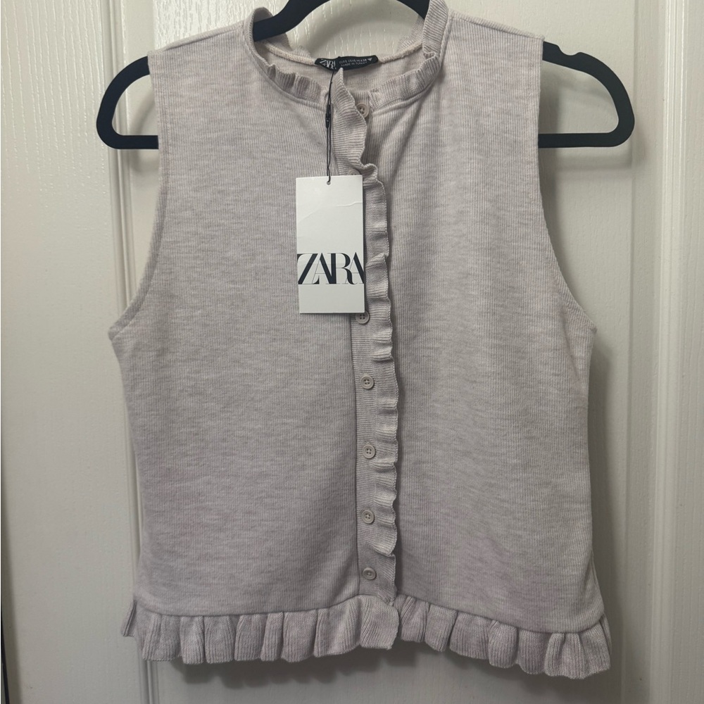 NWT Zara Button-Front Ruffle Trim Top - Picture 6 of 7